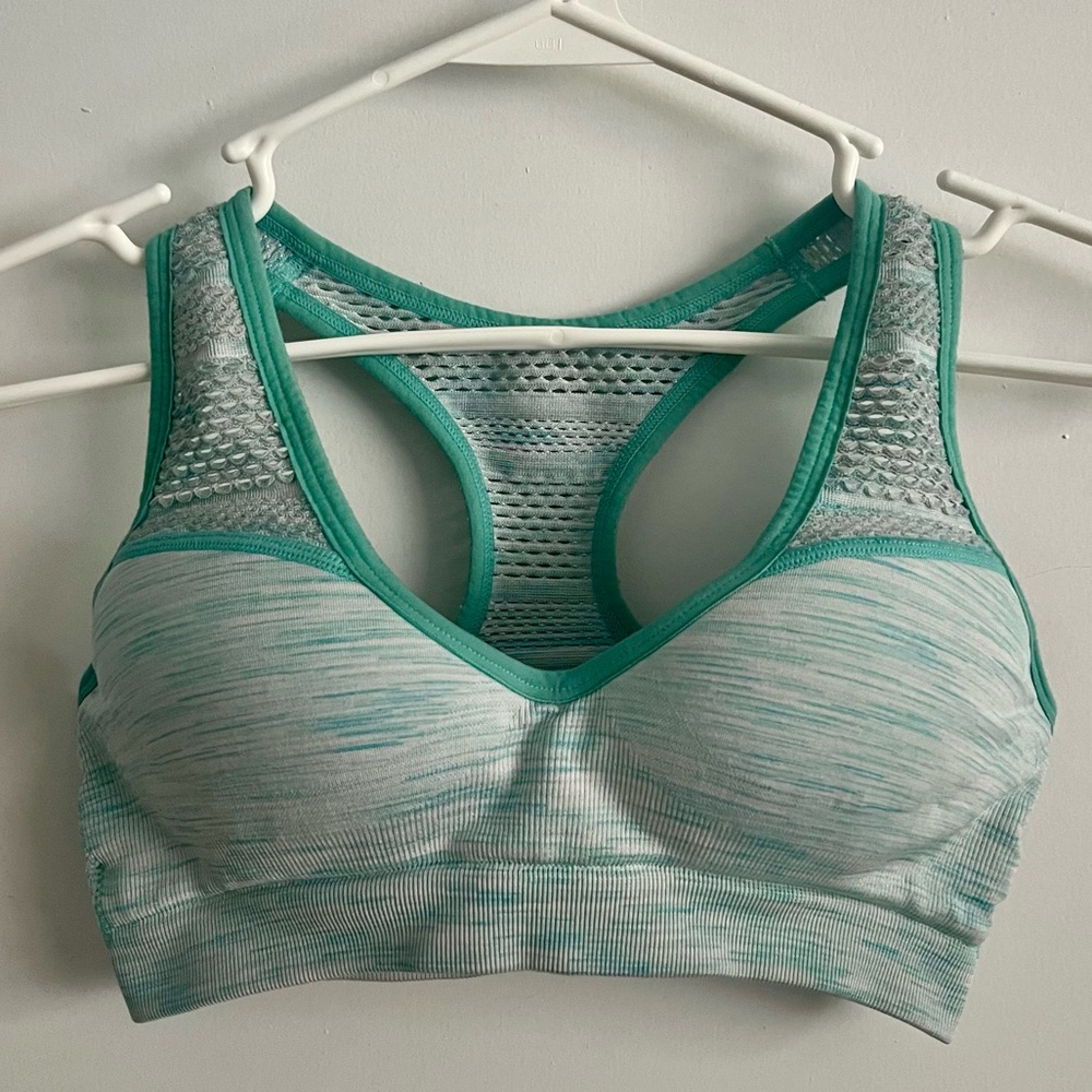Victoria Secret PINK Sports Bra